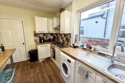 Eadie Street, Stockingford, Nuneaton, CV10 8JB