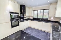 Church Lane, Weddington, Nuneaton, CV10 0EZ