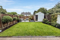 Somerset Drive, Lindley Park, Nuneaton, CV10 8DD