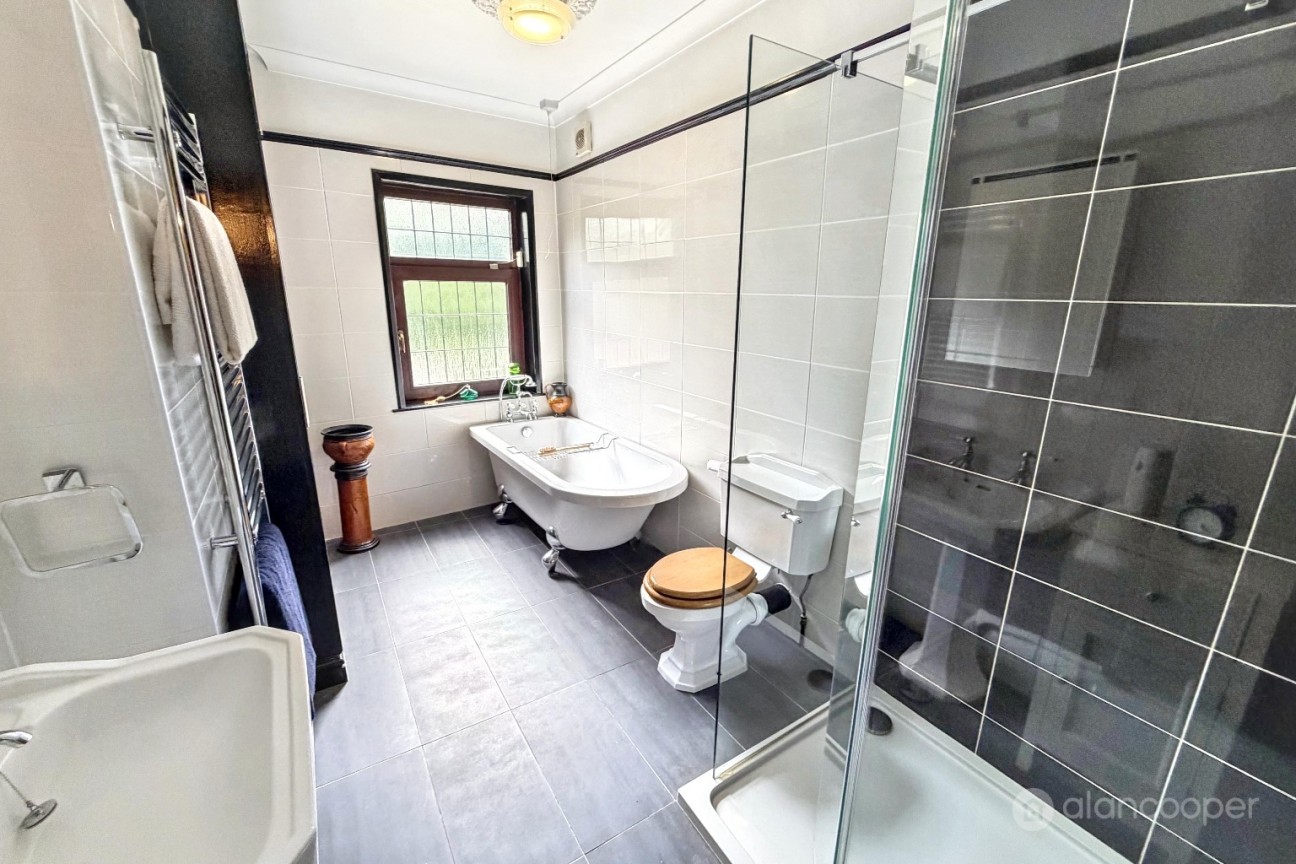Earls Road, Nuneaton, CV11 5HS