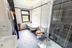 Earls Road, Nuneaton, CV11 5HS