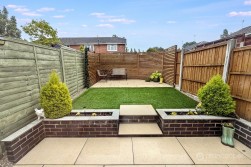 Snowshill Close, Maple Park, Nuneaton, CV11 4XQ