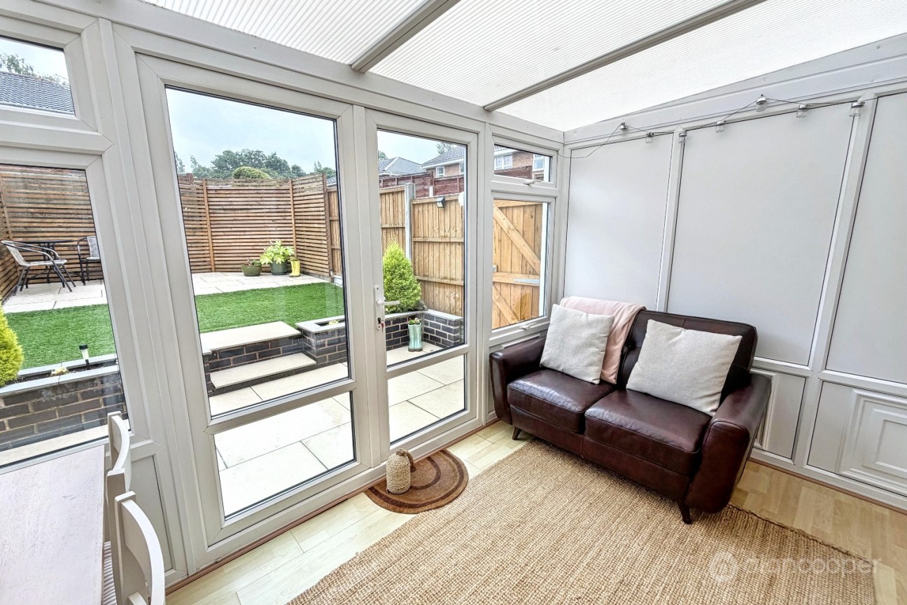 Snowshill Close, Maple Park, Nuneaton, CV11 4XQ