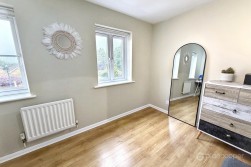 Snowshill Close, Maple Park, Nuneaton, CV11 4XQ