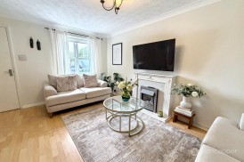 Snowshill Close, Maple Park, Nuneaton, CV11 4XQ