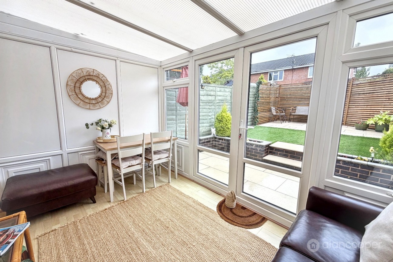 Snowshill Close, Maple Park, Nuneaton, CV11 4XQ