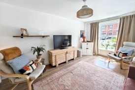 Russett Avenue, Manor Fields, Nuneaton, CV11 6YW