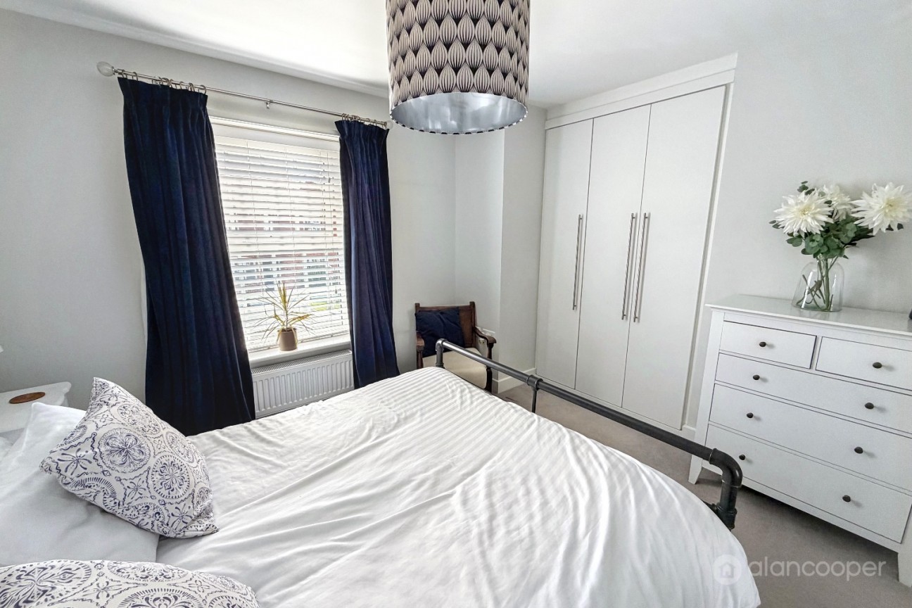 Russett Avenue, Manor Fields, Nuneaton, CV11 6YW