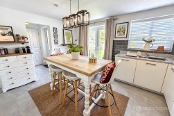 Russett Avenue, Manor Fields, Nuneaton, CV11 6YW