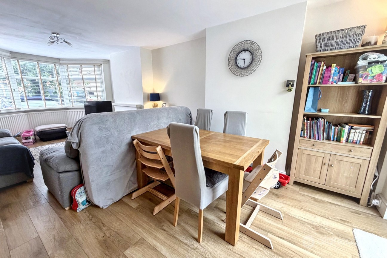St Nicolas Road, Nuneaton, CV11 6LD