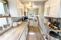 St Nicolas Road, Nuneaton, CV11 6LD