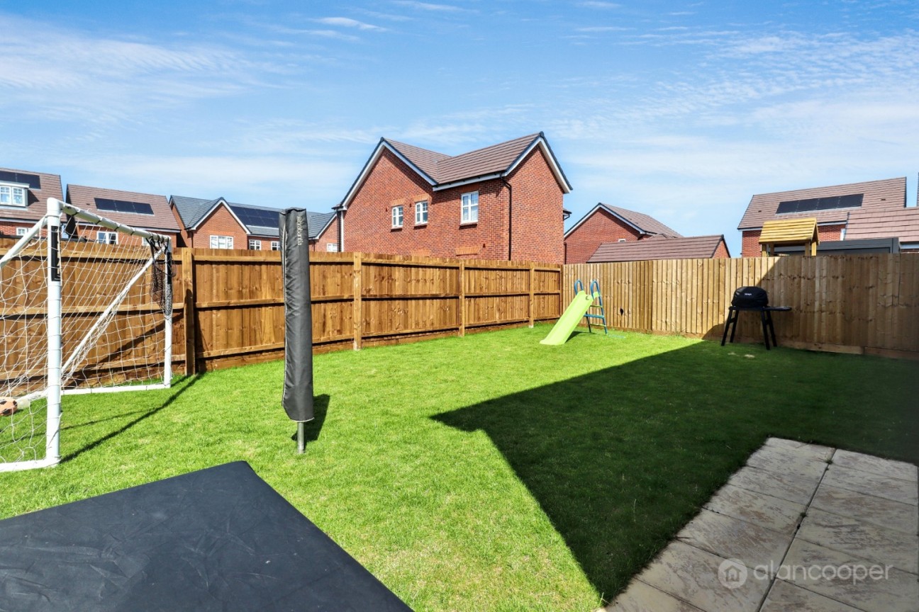 Chancellor Court, Nuneaton, CV11 7AX