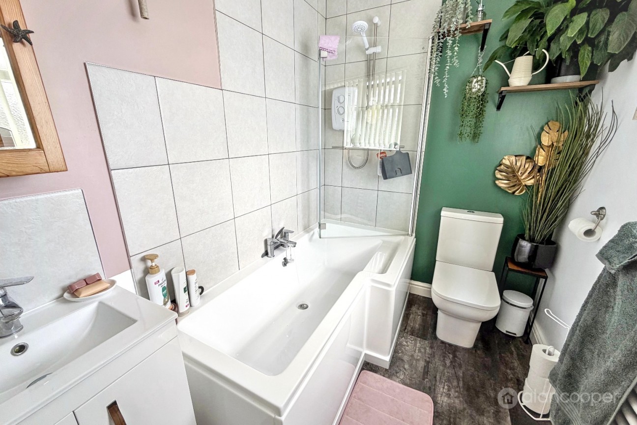 Amos Avenue, Nuneaton, CV10 7BD