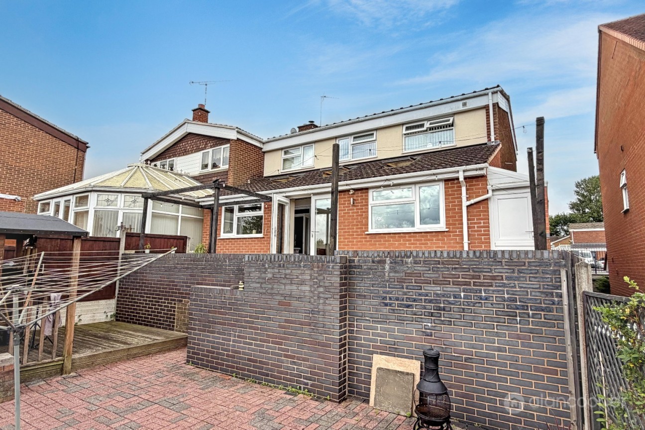 Amos Avenue, Nuneaton, CV10 7BD