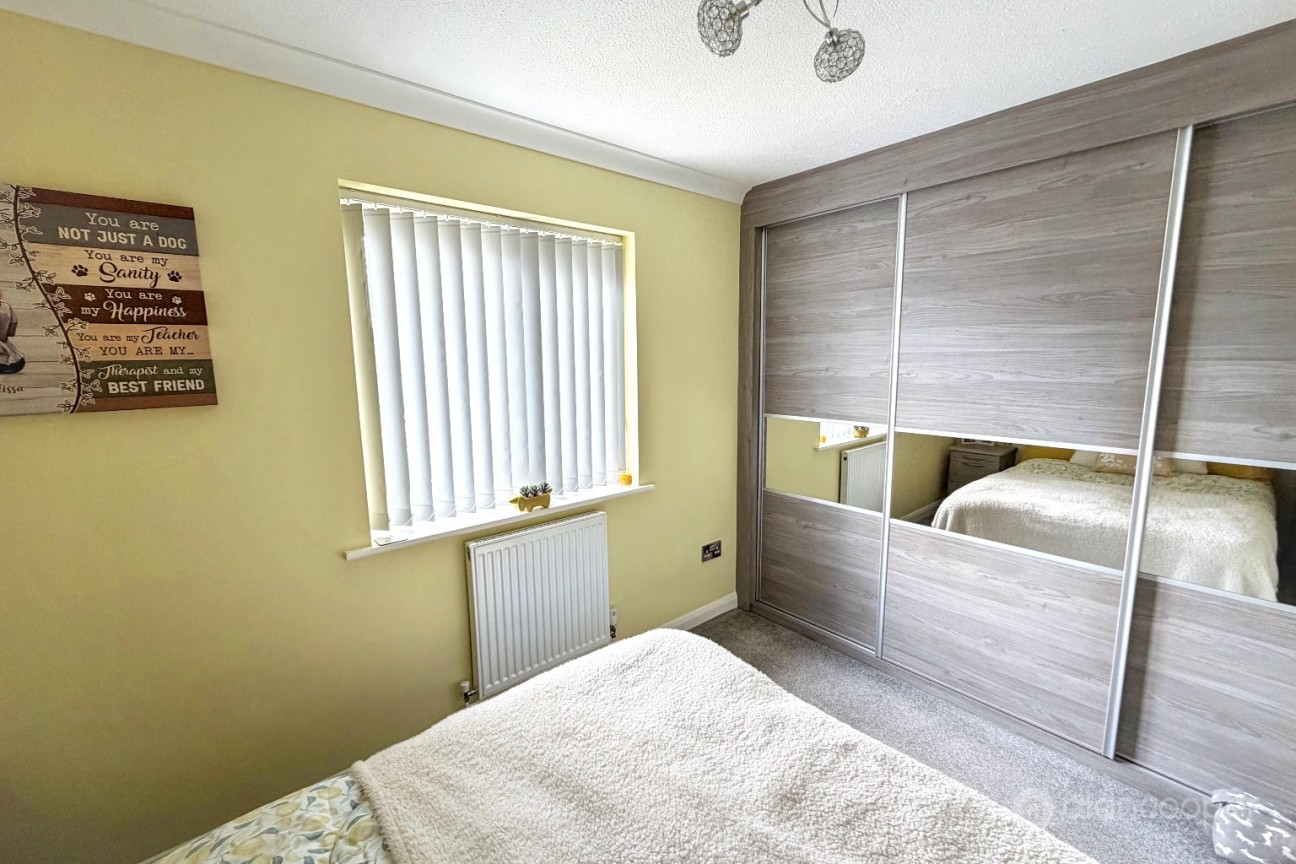 Wakehurst Close, Maple Park, Nuneaton, CV11 4YF