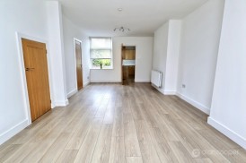 Nuneaton Road, Bulkington, CV12 9SB