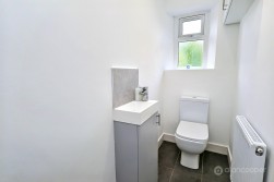 Nuneaton Road, Bulkington, CV12 9SB