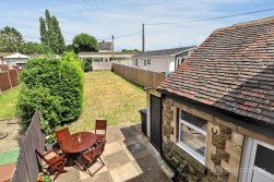 Nuneaton Road, Bulkington, CV12 9SB