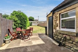 Nuneaton Road, Bulkington, CV12 9SB