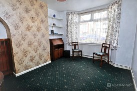 Oakdene Crescent, Weddington, Nuneaton, CV10 0DX