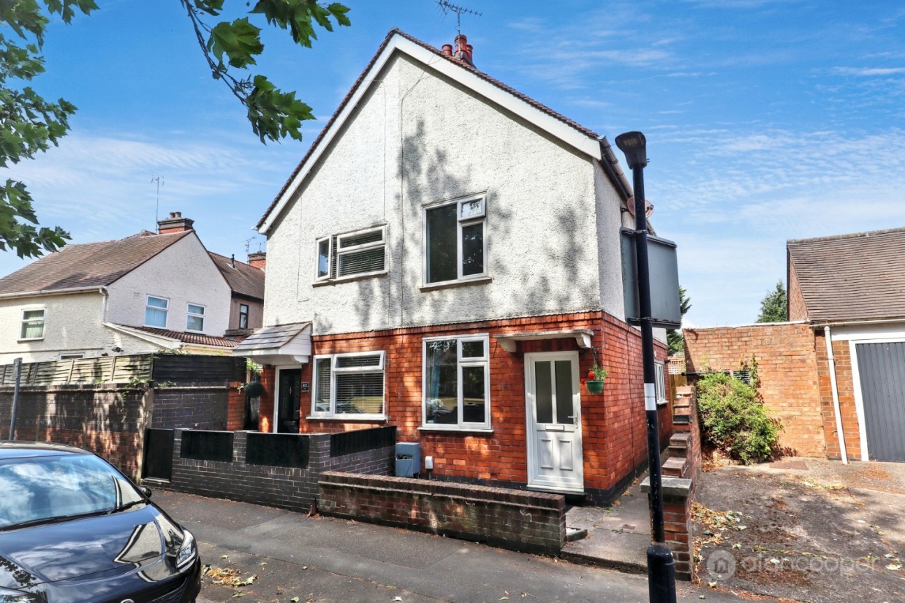 Central Avenue, Abbey Green, Nuneaton, CV11 5BB