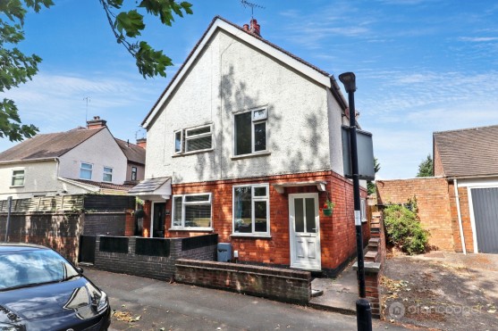 Central Avenue, Abbey Green, Nuneaton, CV11 5BB