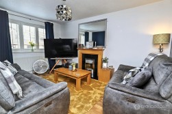 Clovelly Way, Horeston Grange, Nuneaton, CV11 6YB