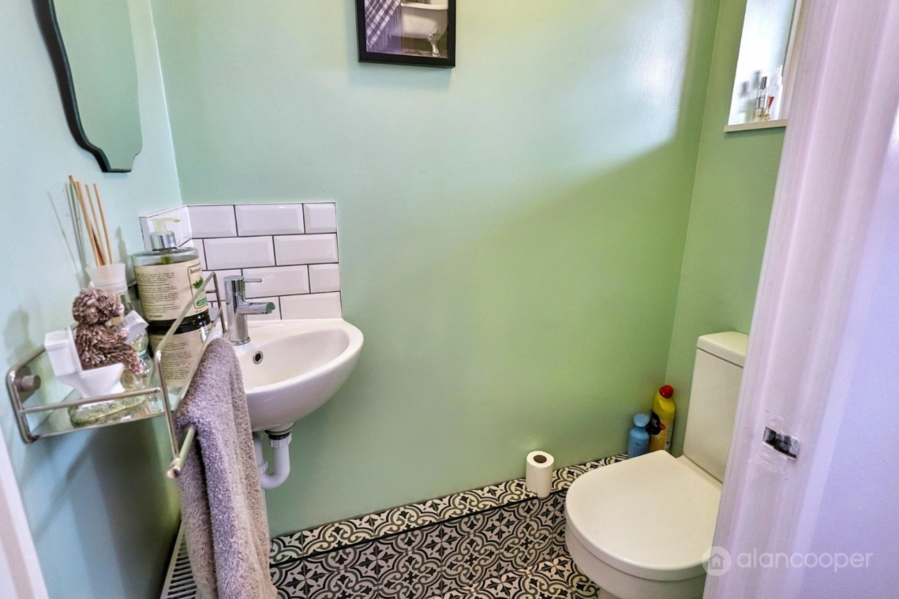 Clovelly Way, Horeston Grange, Nuneaton, CV11 6YB