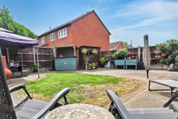 Clovelly Way, Horeston Grange, Nuneaton, CV11 6YB