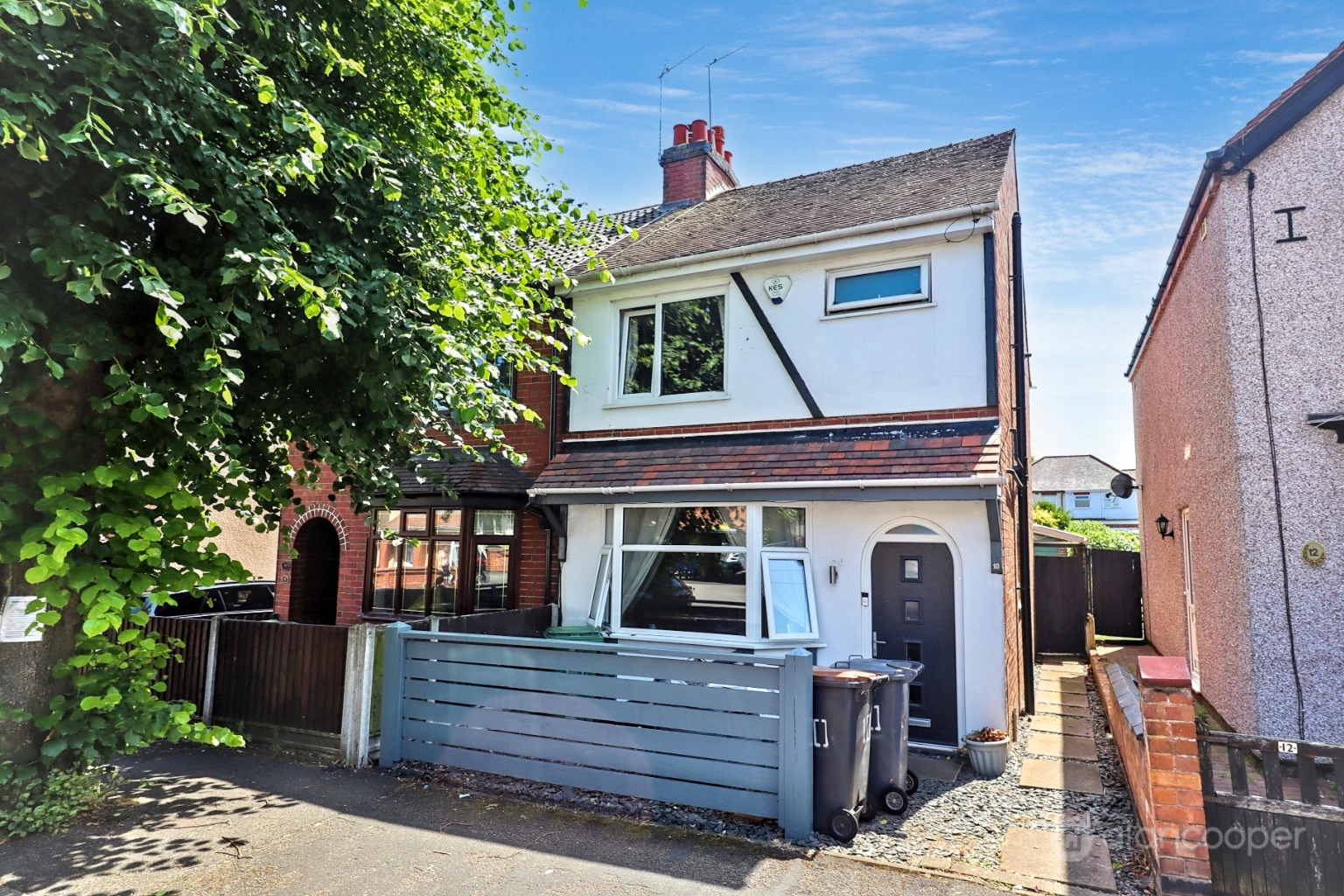 Bentley Road, Nuneaton, CV11 5LR