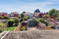 Bentley Road, Nuneaton, CV11 5LR