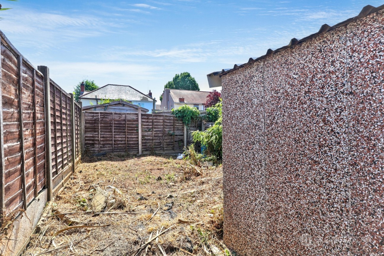 Bentley Road, Nuneaton, CV11 5LR