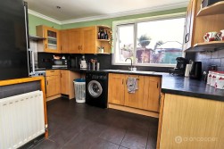 Bentley Road, Nuneaton, CV11 5LR