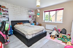 Lower Farm Way, Weddington, Nuneaton, CV10 0FD