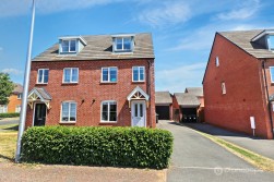 Lower Farm Way, Weddington, Nuneaton, CV10 0FD