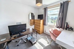 Snowshill Close, Maple Park, Nuneaton, CV11 4XQ
