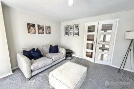 Snowshill Close, Maple Park, Nuneaton, CV11 4XQ