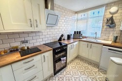 The Nook, Attleborough, Nuneaton, CV11 4LG