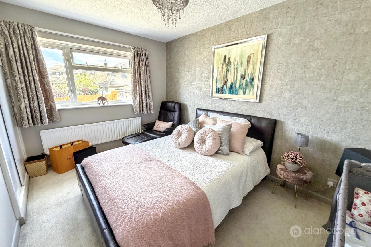 Bedworth Road, Bulkington, CV12 9LH