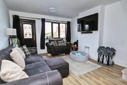 Orford Rise, Galley Common, Nuneaton, CV10 9RZ
