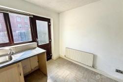 Kenilworth Drive, Weavers Green, Nuneaton, CV11 5XP