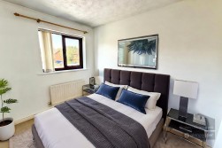 Kenilworth Drive, Weavers Green, Nuneaton, CV11 5XP