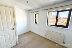 Kenilworth Drive, Weavers Green, Nuneaton, CV11 5XP