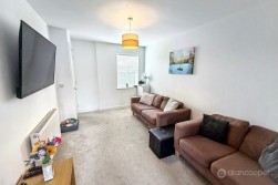 Upton Drive, Maple Park, Nuneaton, CV11 4GF