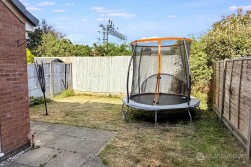 Upton Drive, Maple Park, Nuneaton, CV11 4GF