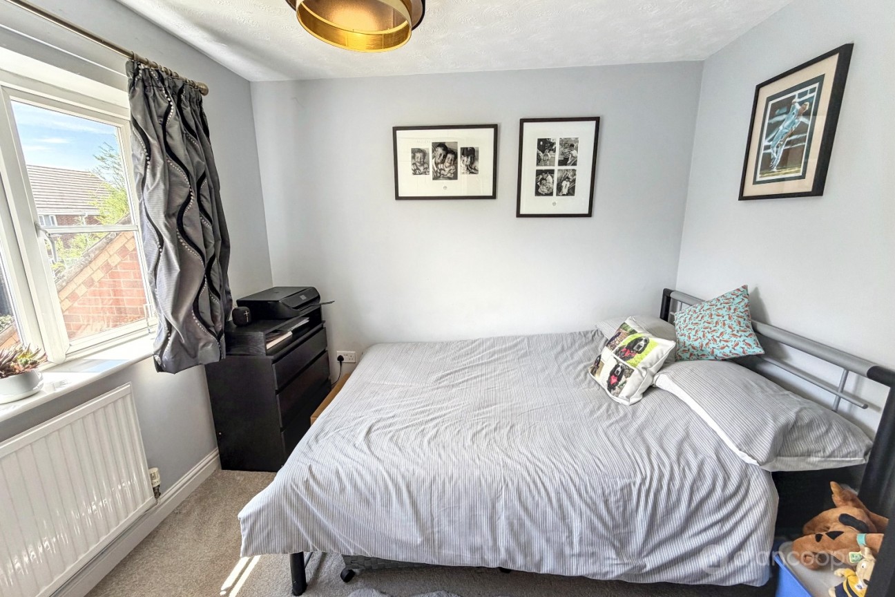 Penshurst Way, Maple Park, Nuneaton, CV11 4XF