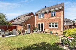 Penshurst Way, Maple Park, Nuneaton, CV11 4XF