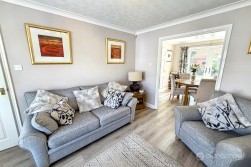 Penshurst Way, Maple Park, Nuneaton, CV11 4XF