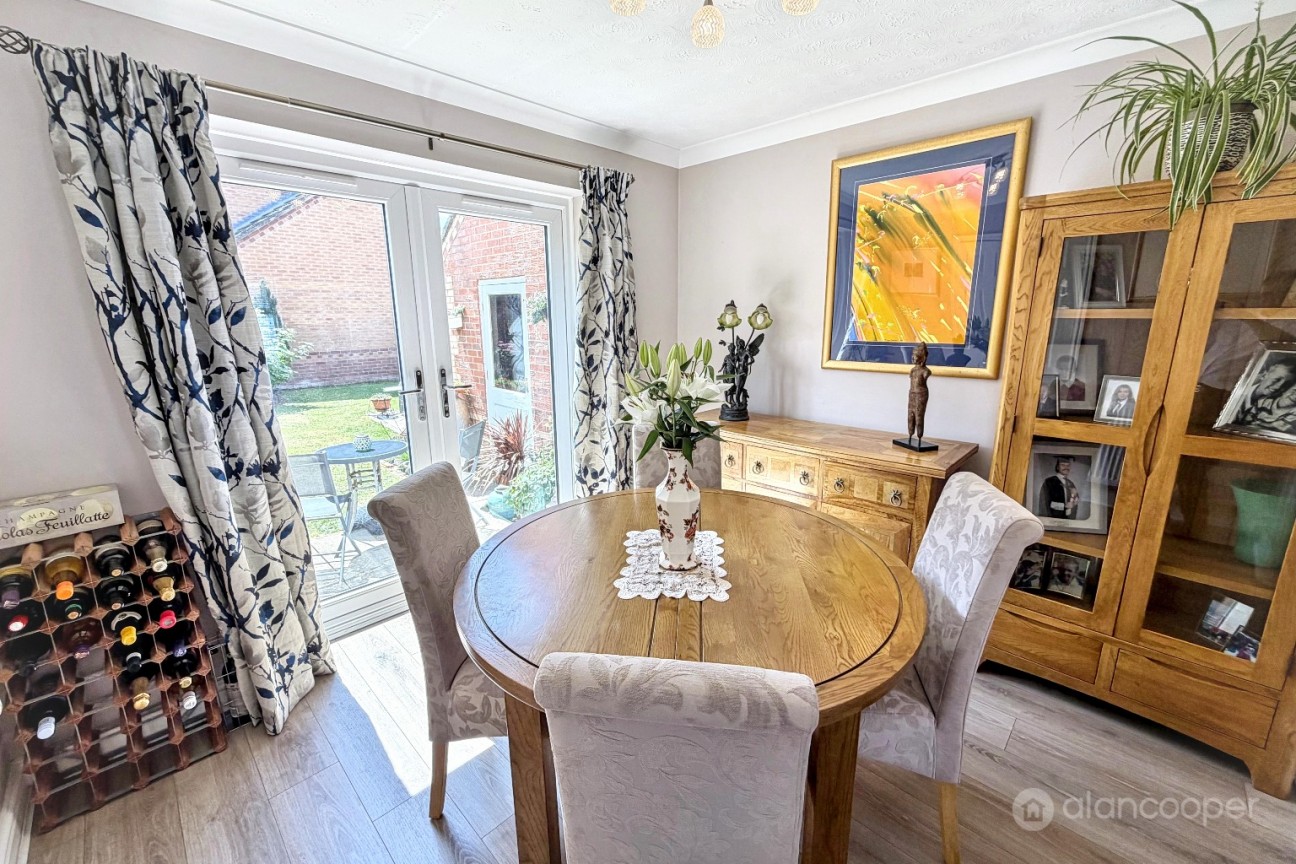 Penshurst Way, Maple Park, Nuneaton, CV11 4XF