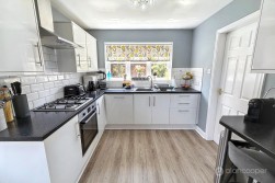 Penshurst Way, Maple Park, Nuneaton, CV11 4XF